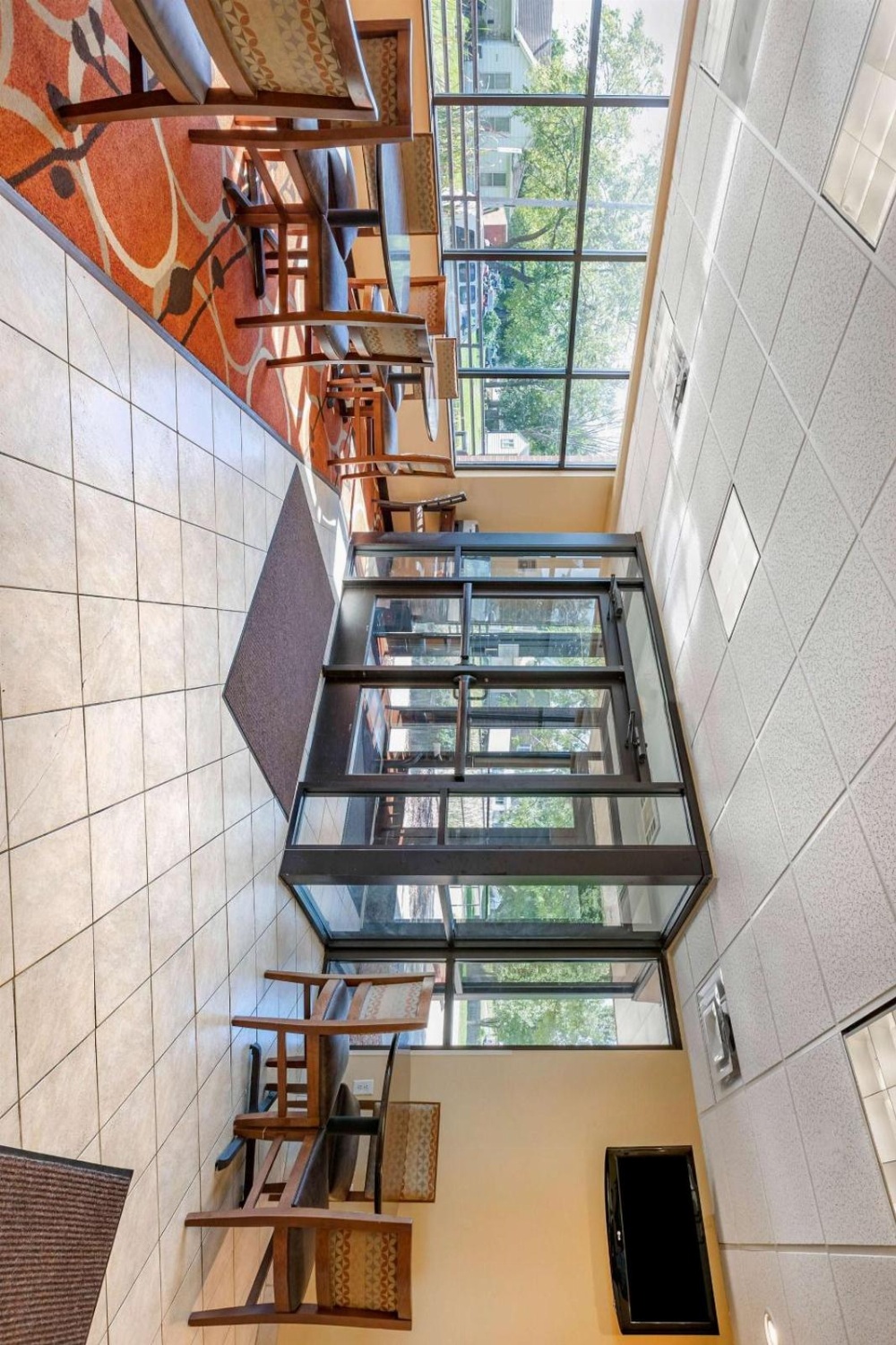 Econo Lodge Inn & Suites Fairgrounds